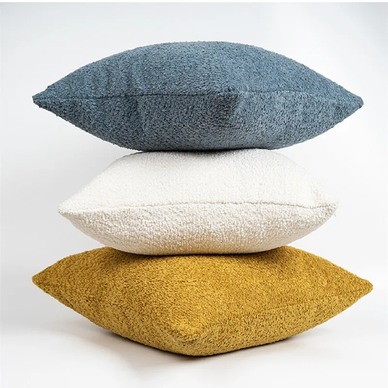 1Pc Cushion Cover Nordic Style Imitation Lamb Wool Solid Color Throw Pillowcase 45x45cm Home Decor Soft Plush fundas para cojine
1Pc Cushion Cover Nordic Style Imitation Lamb Wool Solid Color Throw Pillowcase 45x45cm Home Decor Soft Plush fundas para cojine