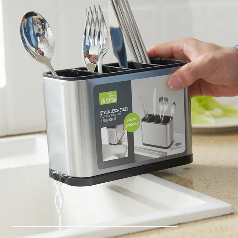 Kitchen Stainless Steel Drain Chopstick Holder Chopstick Cage Household Cutlery Storage Rack Box Home Tableware Supplies 
Kitchen Stainless Steel Drain Chopstick Holder Chopstick Cage Household Cutlery Storage Rack Box Home Tableware Supplies