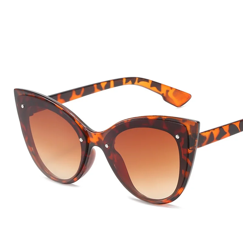 2021 New Fashion Big Frame Cat Eye Sunglasses for Women Female Trend ins Gradient Sun Glasses Street Shooting Leopard Eyewear
2021 New Fashion Big Frame Cat Eye Sunglasses for Women Female Trend ins Gradient Sun Glasses Street Shooting Leopard Eyewear