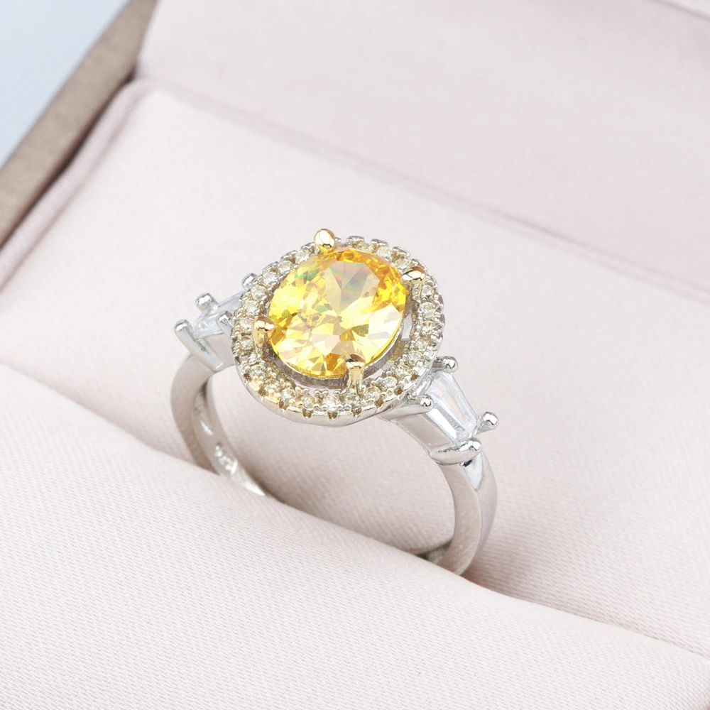 Europe America Fashion Oval Rings Inlay Dazzling Yellow Zircon Dainty Luxury Two Color Jewelry For Women Wedding Anniversary
Europe America Fashion Oval Rings Inlay Dazzling Yellow Zircon Dainty Luxury Two Color Jewelry For Women Wedding Anniversary