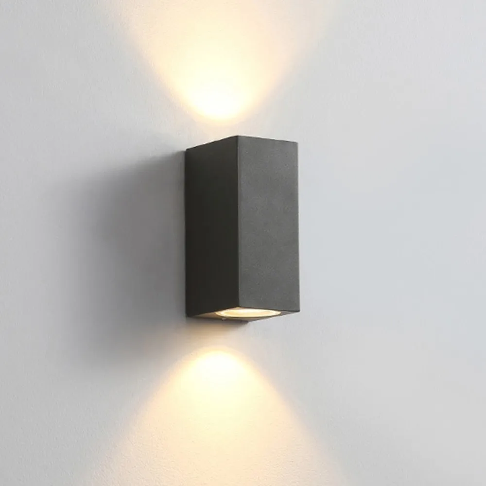 IP65 Waterproof Wall Light Outdoor Up Down Lighting Balcony Patio LED Wall Mount Lamp for Courtyard Aisle 1 Head Warm Light
IP65 Waterproof Wall Light Outdoor Up Down Lighting Balcony Patio LED Wall Mount Lamp for Courtyard Aisle 1 Head Warm Light