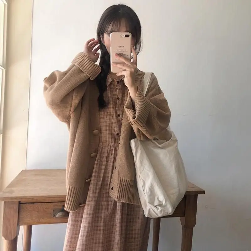 2022 Autumn Winter Fashion Suit Women Jerseys Coat + Plaid Dress Korean Student Loose Two-piece Female Clothing High Street Sets
2022 Autumn Winter Fashion Suit Women Jerseys Coat + Plaid Dress Korean Student Loose Two-piece Female Clothing High Street Sets