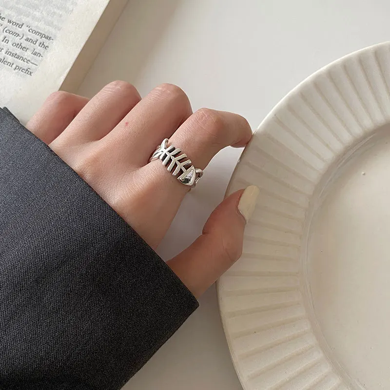 Retro Real 925 Sterling Silver Fish Bone Rings For Women Fine Jewelry, Cute Adjustable Finger Ring Female Accessories
Retro Real 925 Sterling Silver Fish Bone Rings For Women Fine Jewelry, Cute Adjustable Finger Ring Female Accessories