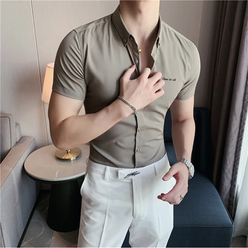 Summer Short Sleeve Shirts Men Striped Slim Casual Business Dress Shirts Social Office Men Clothing Streetwear Chemise Homme
Summer Short Sleeve Shirts Men Striped Slim Casual Business Dress Shirts Social Office Men Clothing Streetwear Chemise Homme
