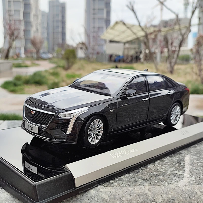 Original 1:18 2019 SAIC GM Cadillac CT6 Zirconium Gray Car Model Alloy Car Model
Original 1:18 2019 SAIC GM Cadillac CT6 Zirconium Gray Car Model Alloy Car Model