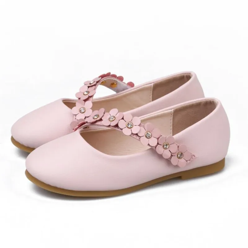 Children Leather Shoes 2021 Autumn Flowers Girls Princess Shoes Soft Sole Casual Shoes Leather Little Girl Shoe 
Children Leather Shoes 2021 Autumn Flowers Girls Princess Shoes Soft Sole Casual Shoes Leather Little Girl Shoe