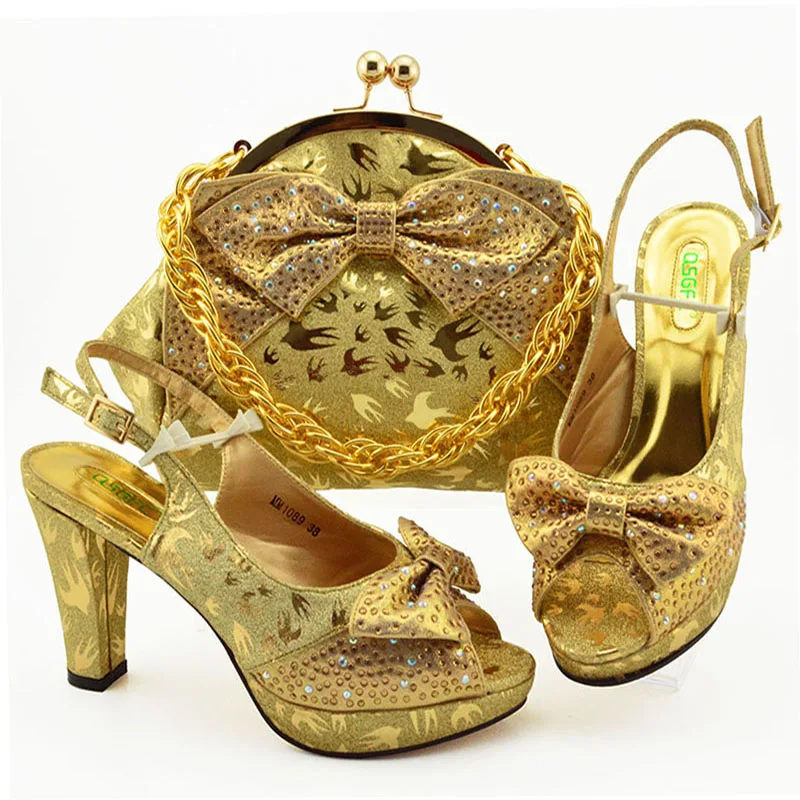 Gold Color African Ladies Wedding Shoes and Bag to Match Set Matching Shoes and Bag Italian Style Comfortable Heels 2722
Gold Color African Ladies Wedding Shoes and Bag to Match Set Matching Shoes and Bag Italian Style Comfortable Heels 2722
