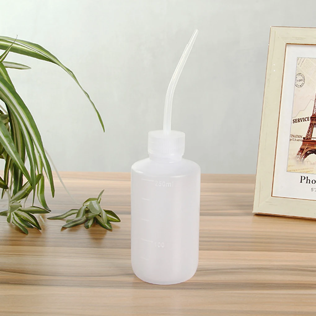 2 Pieces 250ml White Home Succulent Plants Small Watering Can Indoor Beak Dropper Flowerpot Plants Water Bottle
2 Pieces 250ml White Home Succulent Plants Small Watering Can Indoor Beak Dropper Flowerpot Plants Water Bottle