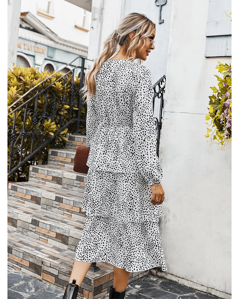 White Printed Ruffle Dress Women Long Sleeve Autumn Party Day Dress Sexy V Neck Ladies Clothes 2020
White Printed Ruffle Dress Women Long Sleeve Autumn Party Day Dress Sexy V Neck Ladies Clothes 2020