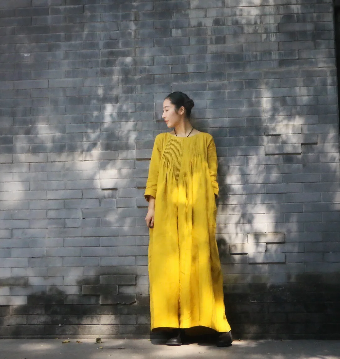 Women's national pleated skirt autumn lace up Chinese organ pleated irregular dress
Women's national pleated skirt autumn lace up Chinese organ pleated irregular dress