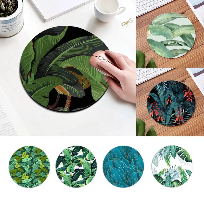 YNDFCNB Banana Tree Green Leaves Palm Office Mice Gamer Soft Mouse Pad Round Mouse Pad Planet Series Mat Desktop DIY Custom mat
YNDFCNB Banana Tree Green Leaves Palm Office Mice Gamer Soft Mouse Pad Round Mouse Pad Planet Series Mat Desktop DIY Custom mat