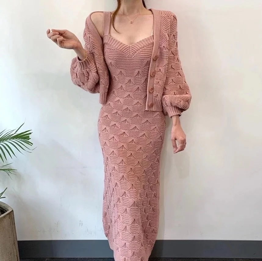 Autumn Winter 2 Piece Set Chic Single Breasted Lantern Sleeve Knitted Cardigans Coat + Solid Color Sexy Camis Dress Women Suit
Autumn Winter 2 Piece Set Chic Single Breasted Lantern Sleeve Knitted Cardigans Coat + Solid Color Sexy Camis Dress Women Suit