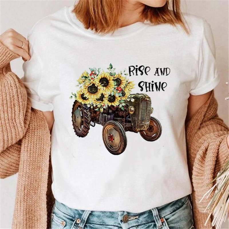 2022 Women's Top Sunflower Sweet And Cute T-shirt Women's Casual Women's Fashion Beautiful Summer Short-sleeved Pattern T-shirt.
2022 Women's Top Sunflower Sweet And Cute T-shirt Women's Casual Women's Fashion Beautiful Summer Short-sleeved Pattern T-shirt.