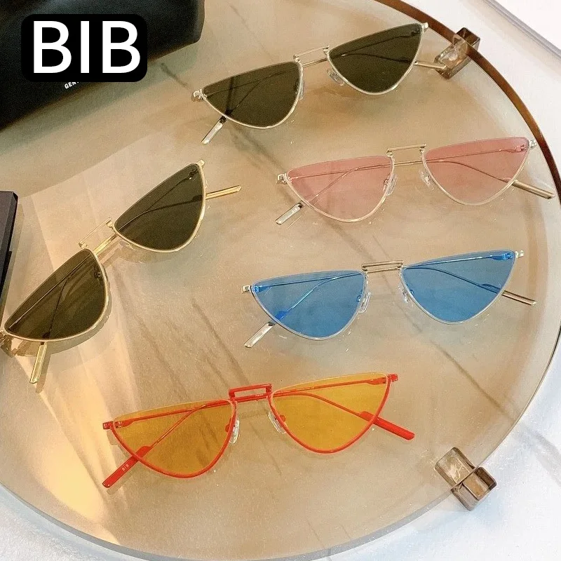Gentle Monster Sunglasses For Men Women Vintage Luxury Brand Designer Trending Products UV400 BIB Brown Alloy GM Sun Glasses
Gentle Monster Sunglasses For Men Women Vintage Luxury Brand Designer Trending Products UV400 BIB Brown Alloy GM Sun Glasses