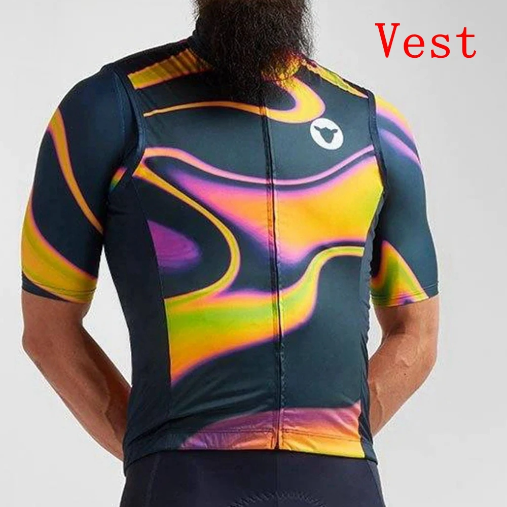 BLACK SHEEP MEN'S GILET ROUNDEL Windproof cycling vest breathable material CHALECO Ciclismo Dorado
BLACK SHEEP MEN'S GILET ROUNDEL Windproof cycling vest breathable material CHALECO Ciclismo Dorado