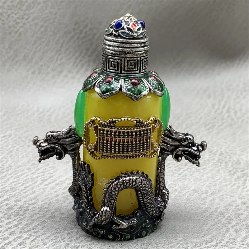China Elaboration Tibetan Silver Statue Inlay Gems Snuff Bottle Metal Crafts Home Decoration#10
China Elaboration Tibetan Silver Statue Inlay Gems Snuff Bottle Metal Crafts Home Decoration#10