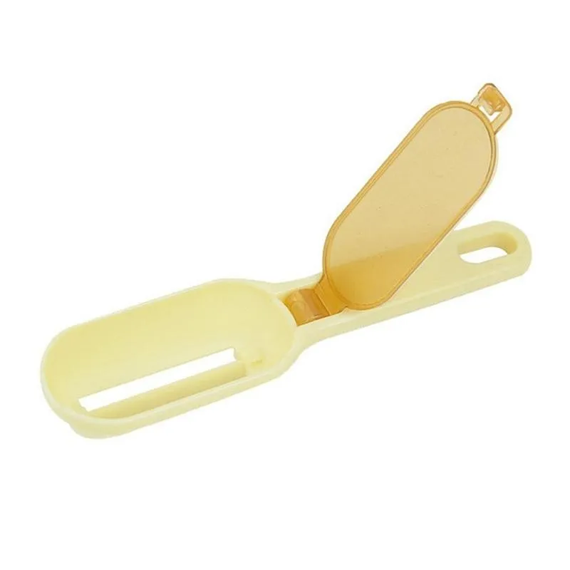 Fish Scales Graters Scraper Fish Cleaning Tool Scraping with Pesca Tool Cover Tackle Home Fishing Device Scales Kitchen Coo O8V3
Fish Scales Graters Scraper Fish Cleaning Tool Scraping with Pesca Tool Cover Tackle Home Fishing Device Scales Kitchen Coo O8V3