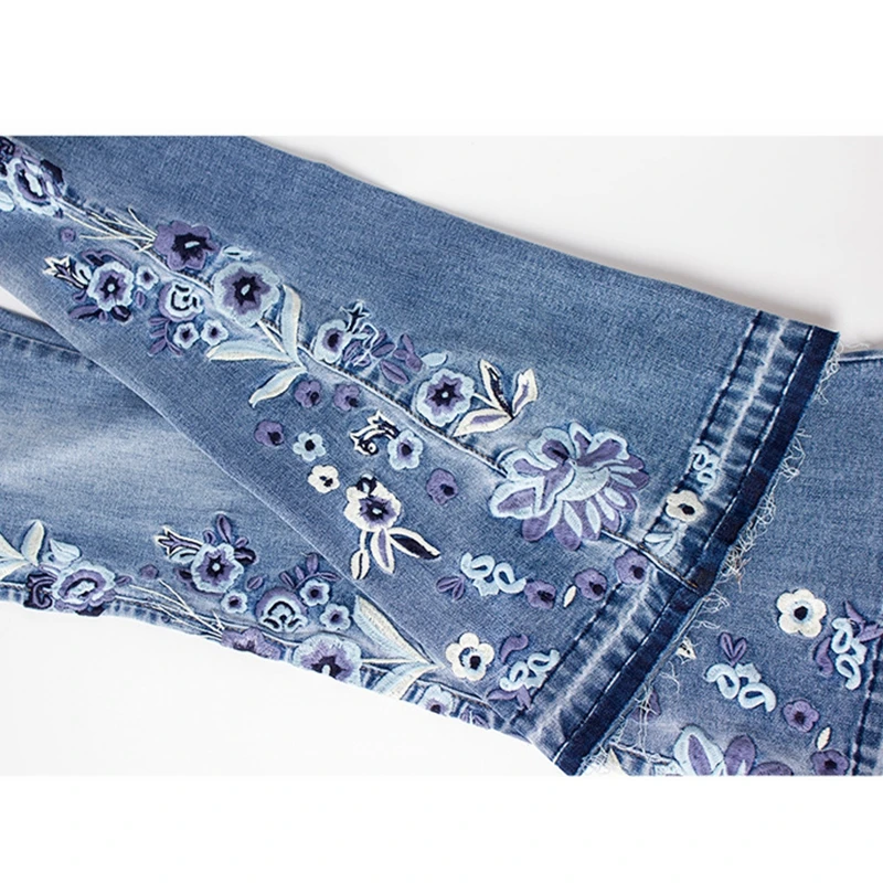 Factory Sale Plus Size Jeans Flared Pants Women Autumn Winter Embroidery Push Up Jeans
Factory Sale Plus Size Jeans Flared Pants Women Autumn Winter Embroidery Push Up Jeans