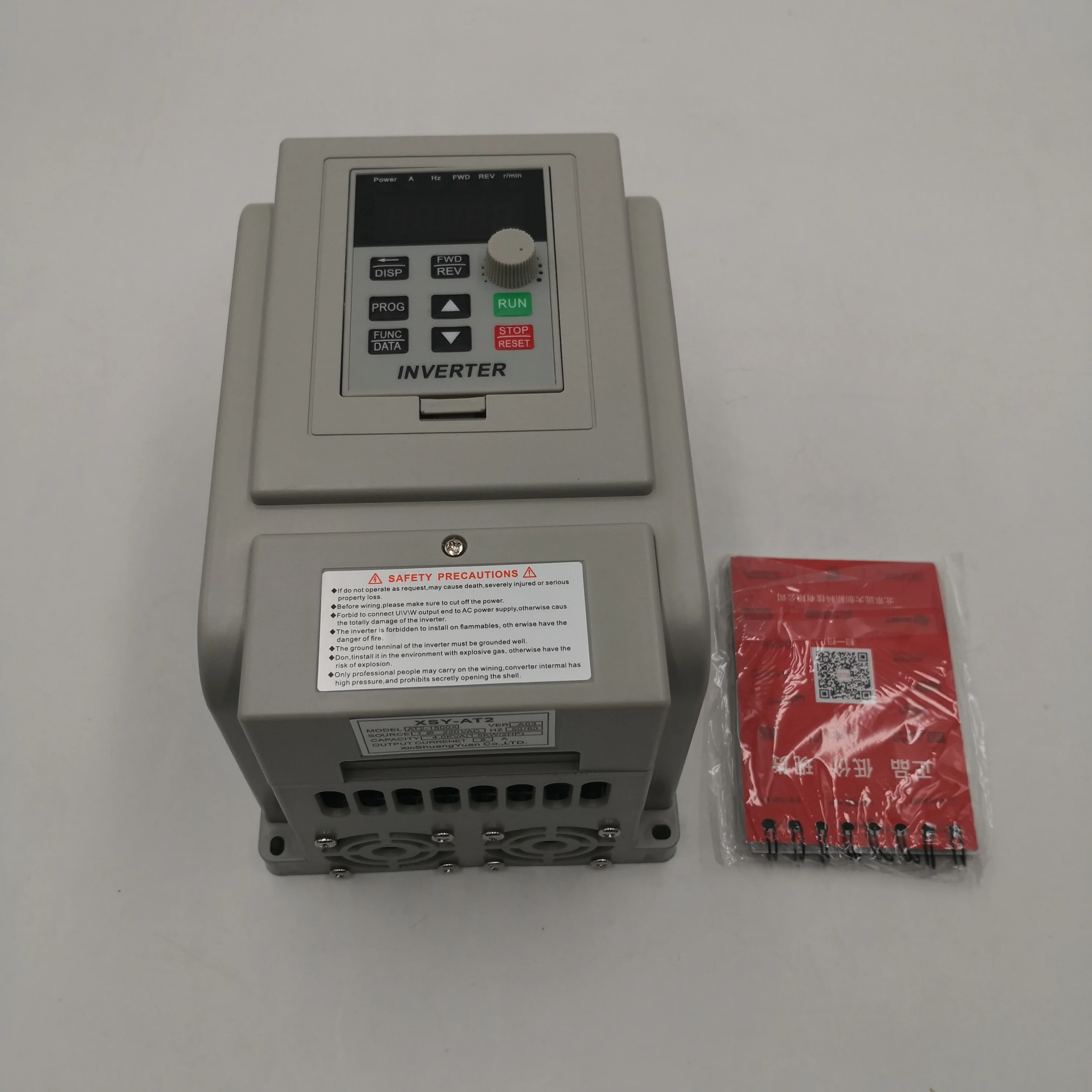 CoolClassic ZW-AT2-1500W Frequency converter single phase 220V Input and Singe phase out 1500W 10A Free shipping 
CoolClassic ZW-AT2-1500W Frequency converter single phase 220V Input and Singe phase out 1500W 10A Free shipping