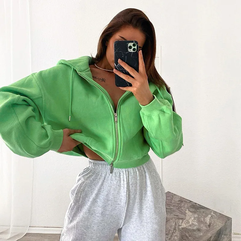 European and American autumn and winter new solid color round neck long sleeve temperament hooded zipper cardigan sweater women
European and American autumn and winter new solid color round neck long sleeve temperament hooded zipper cardigan sweater women