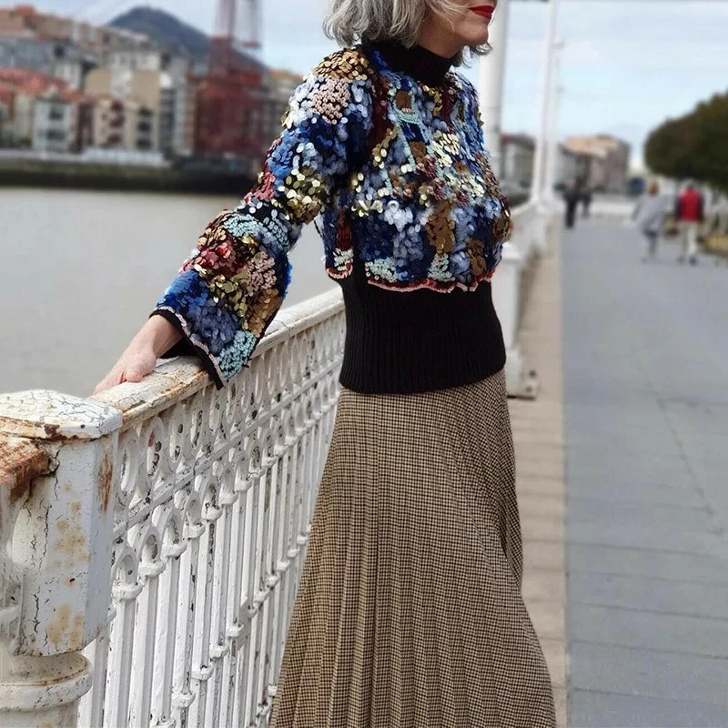 Women's High Waist Plaid Pleated Midi Skirt Vintage Ladies Side Zipper Saias Casual Loose Falda Mujer Streetwear Skirts
Women's High Waist Plaid Pleated Midi Skirt Vintage Ladies Side Zipper Saias Casual Loose Falda Mujer Streetwear Skirts