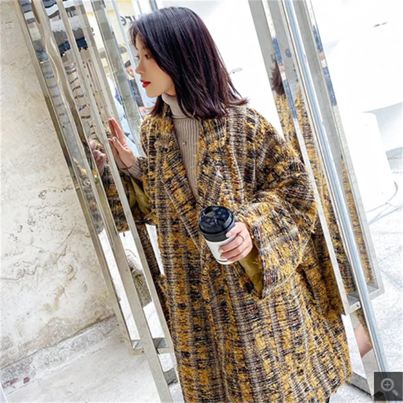 Autumn and winter new Korean retro mid-length woolen windbreaker tweed coat female large size jacket loose fashion women tops
Autumn and winter new Korean retro mid-length woolen windbreaker tweed coat female large size jacket loose fashion women tops