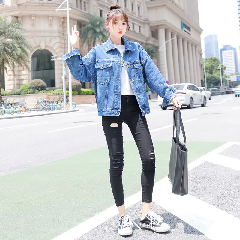 Jacket Jeans Women Plus Size Denim Coat 2021 Spring Autumn Korean Style Designer Single Breasted Solid Pockets Fashion Outwear
Jacket Jeans Women Plus Size Denim Coat 2021 Spring Autumn Korean Style Designer Single Breasted Solid Pockets Fashion Outwear