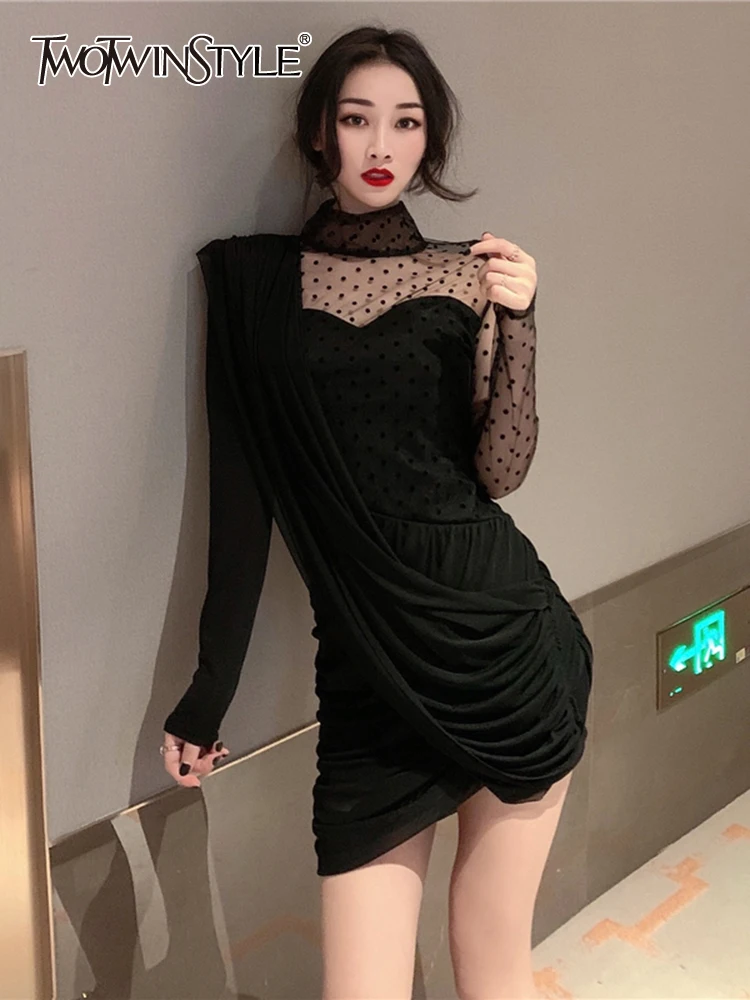 TWOTWINSTYLE Patchwork Mesh Polka Dot Dress For Women Turtleneck Long Sleeve Sexy Mini A Line Dresses Female 2021 Autumn Clothes
TWOTWINSTYLE Patchwork Mesh Polka Dot Dress For Women Turtleneck Long Sleeve Sexy Mini A Line Dresses Female 2021 Autumn Clothes