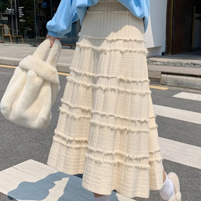 Autumn Winter Women Elegant Soild Knitted Skirt Casual Tassel Elastic Waist Long Skirt Ladies Fashion A-Line Skirt
Autumn Winter Women Elegant Soild Knitted Skirt Casual Tassel Elastic Waist Long Skirt Ladies Fashion A-Line Skirt