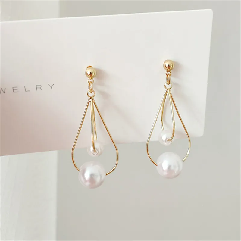 Fashion double stud earrings personality girl contracted pearl earrings temperament beautiful Tassel pearl earrings Jewelry
Fashion double stud earrings personality girl contracted pearl earrings temperament beautiful Tassel pearl earrings Jewelry