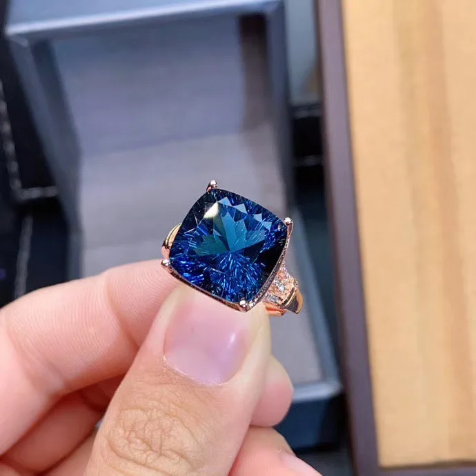 Natural And Real Blue Topaz ring 925 sterling silver Wholesales Fine jewelry gem 12*12mm
Natural And Real Blue Topaz ring 925 sterling silver Wholesales Fine jewelry gem 12*12mm