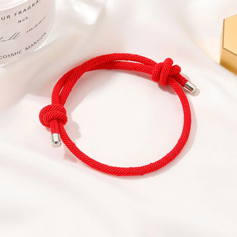 Red String Braided Bracelet Handmade Adjustable Woven Rope Charm Bracelet For Women Men Fashion Jewelry Best Friend Gift
Red String Braided Bracelet Handmade Adjustable Woven Rope Charm Bracelet For Women Men Fashion Jewelry Best Friend Gift