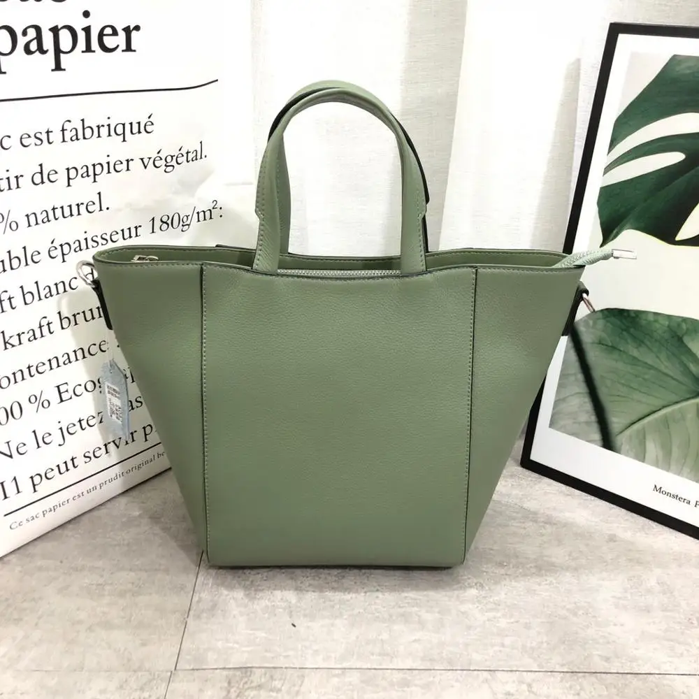 free shipping 2020 the new style fashion and cute genuine cow leather women handbag one shoulder bag crossbody bag35 cm5 color
free shipping 2020 the new style fashion and cute genuine cow leather women handbag one shoulder bag crossbody bag35 cm5 color