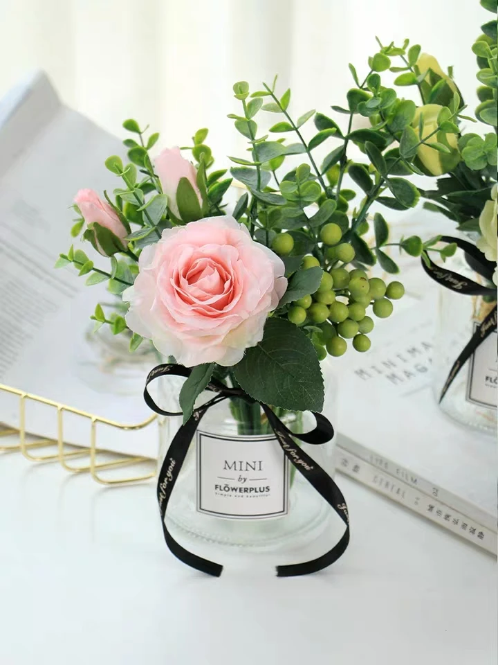 Plastic Vase Wedding Vases Flowers Home Decor Artificial Flower Bouquet with Vase Wedding Table Home Decoration
Plastic Vase Wedding Vases Flowers Home Decor Artificial Flower Bouquet with Vase Wedding Table Home Decoration