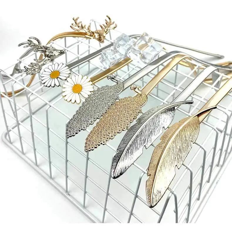 Zinc-iron alloy Macrame Straps Head Curtain Spring Holdback Tiebacks Peacock Feather Living Home Decoration Room Bedroom Window 
Zinc-iron alloy Macrame Straps Head Curtain Spring Holdback Tiebacks Peacock Feather Living Home Decoration Room Bedroom Window
