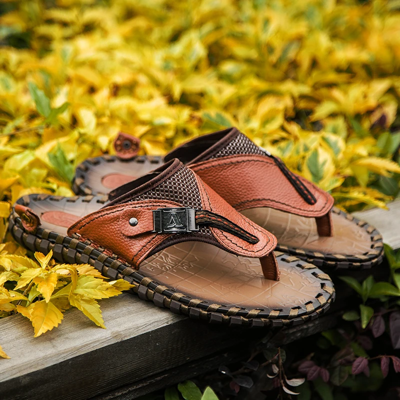 Luxury Brand Handmade Genuine Leather Shoes Cow Men Casual Shoes Beach Flip Flops Sneakers Summer Outdoor Footwear Flat Sandals
Luxury Brand Handmade Genuine Leather Shoes Cow Men Casual Shoes Beach Flip Flops Sneakers Summer Outdoor Footwear Flat Sandals