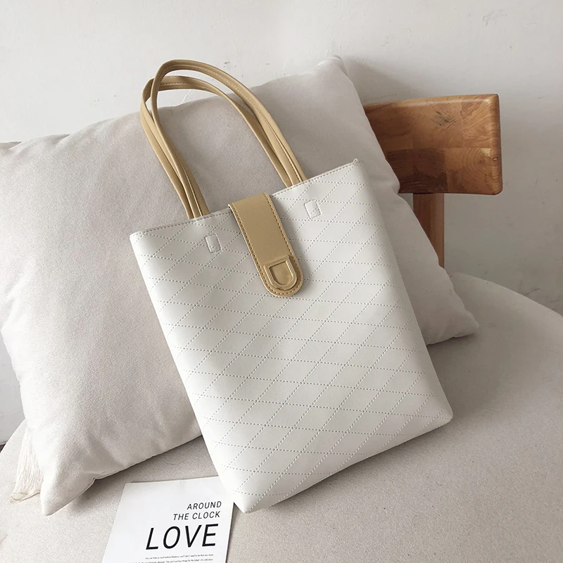 New Woman Shoulder Bag High Quality Large Handbag Tote Bag Large Capacity Shopping Bag 2021 Female Bag Trend Luxury Female Bag
New Woman Shoulder Bag High Quality Large Handbag Tote Bag Large Capacity Shopping Bag 2021 Female Bag Trend Luxury Female Bag