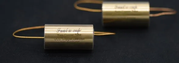 2pcs/lot German original FUAT A-CAP 630V tube amplifier coupling copper tube copper foil audio capacitor Free shipping
2pcs/lot German original FUAT A-CAP 630V tube amplifier coupling copper tube copper foil audio capacitor Free shipping