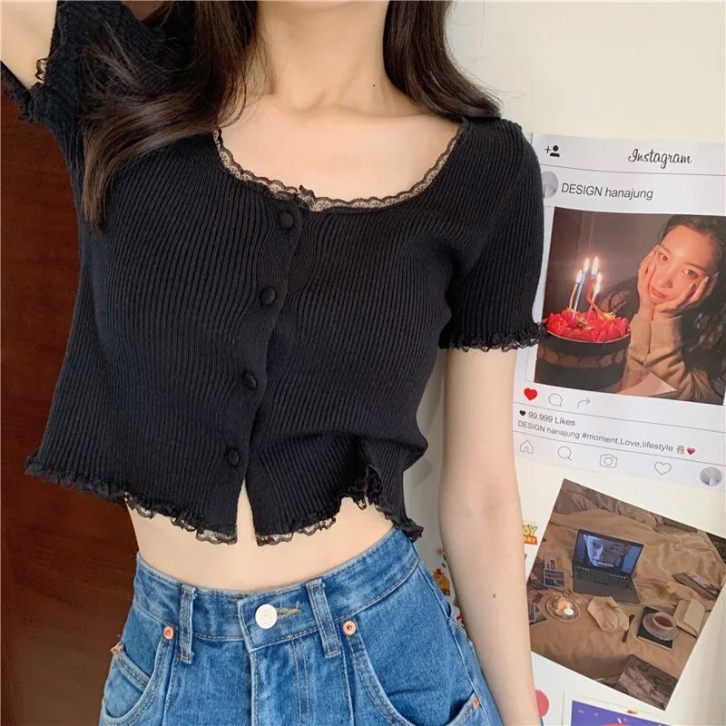 Round Neck Lace Edge Button Woman Tshirts Solid Color Knitted Short Tops Fashionable Women's Clothing Summer Short Sleeve Tees
Round Neck Lace Edge Button Woman Tshirts Solid Color Knitted Short Tops Fashionable Women's Clothing Summer Short Sleeve Tees