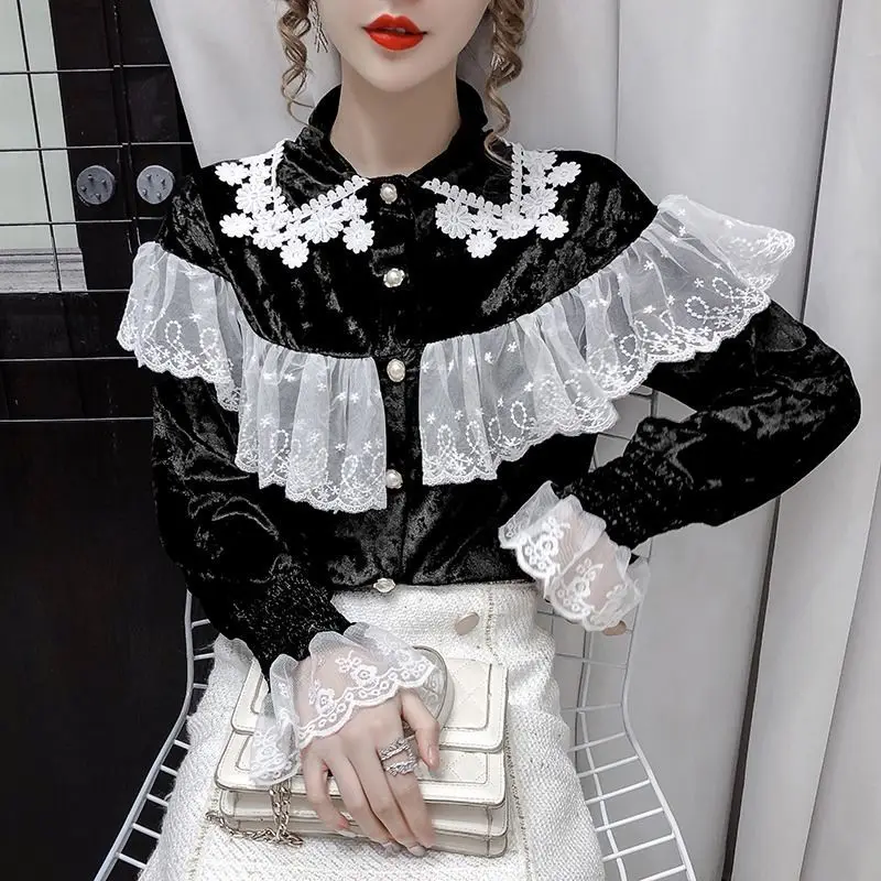 Blouse Women Lace Stitching Shirt Women Bell Sleeve Pleuche Top Blusas Ropa De Mujer
Blouse Women Lace Stitching Shirt Women Bell Sleeve Pleuche Top Blusas Ropa De Mujer