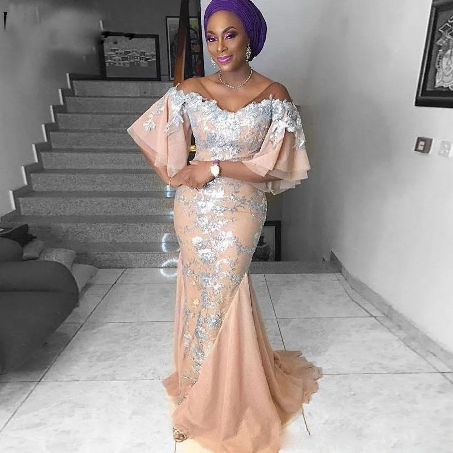 Plus Size Evening Dresses African Women Wear Half Sleeves Sequined Lace Appliques Mermaid Prom Dress Satin V Neck Party Gowns
Plus Size Evening Dresses African Women Wear Half Sleeves Sequined Lace Appliques Mermaid Prom Dress Satin V Neck Party Gowns