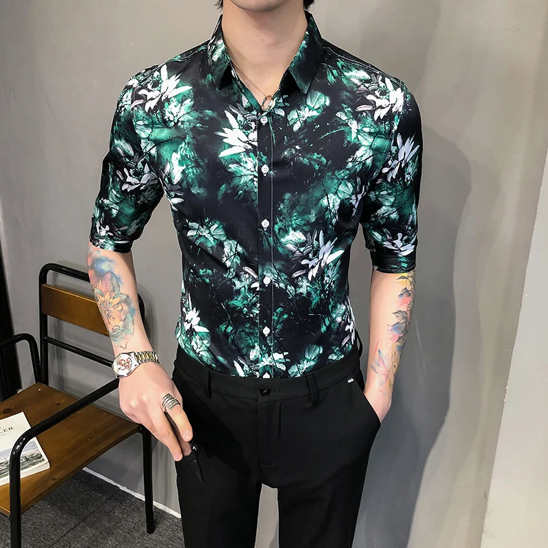 Brand Men Shirt Summer Floral Print Half Sleeve Casual Slim Dress Shirts 2021 new Korean Streetwear Social Tops Camisa Masculina
Brand Men Shirt Summer Floral Print Half Sleeve Casual Slim Dress Shirts 2021 new Korean Streetwear Social Tops Camisa Masculina