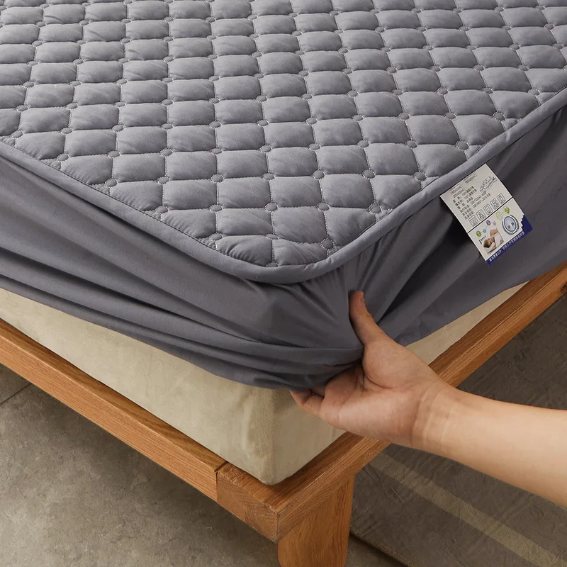 Cotton Solid Color Quilted Thick Mattress Cover Fitted Sheet Style Bed Cover Queen King Breathable Anti-bacterial Mattress Cover
Cotton Solid Color Quilted Thick Mattress Cover Fitted Sheet Style Bed Cover Queen King Breathable Anti-bacterial Mattress Cover