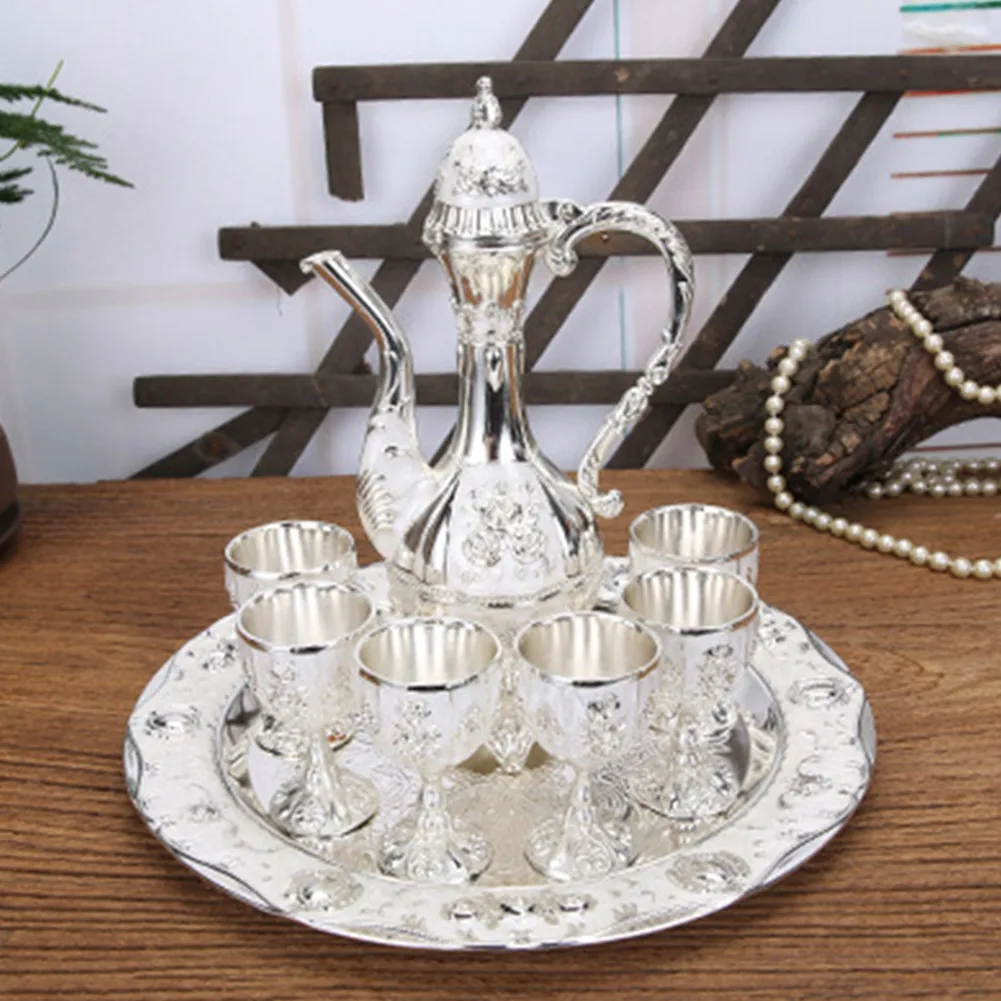 Eu Style Vintage Wine Pot Cups Plate Tray Set Home Wedding Gift Party Home Decoration 6*Wine Cup 1*Wine Pot 1*Tray
Eu Style Vintage Wine Pot Cups Plate Tray Set Home Wedding Gift Party Home Decoration 6*Wine Cup 1*Wine Pot 1*Tray