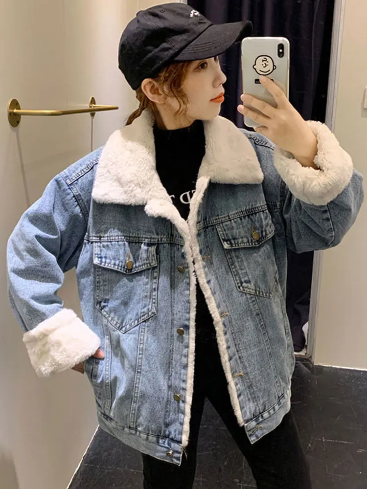 Winter 2020 new fleece denim jacket Korean version loose cotton padded coat women's clothing jacket women 
Winter 2020 new fleece denim jacket Korean version loose cotton padded coat women's clothing jacket women
