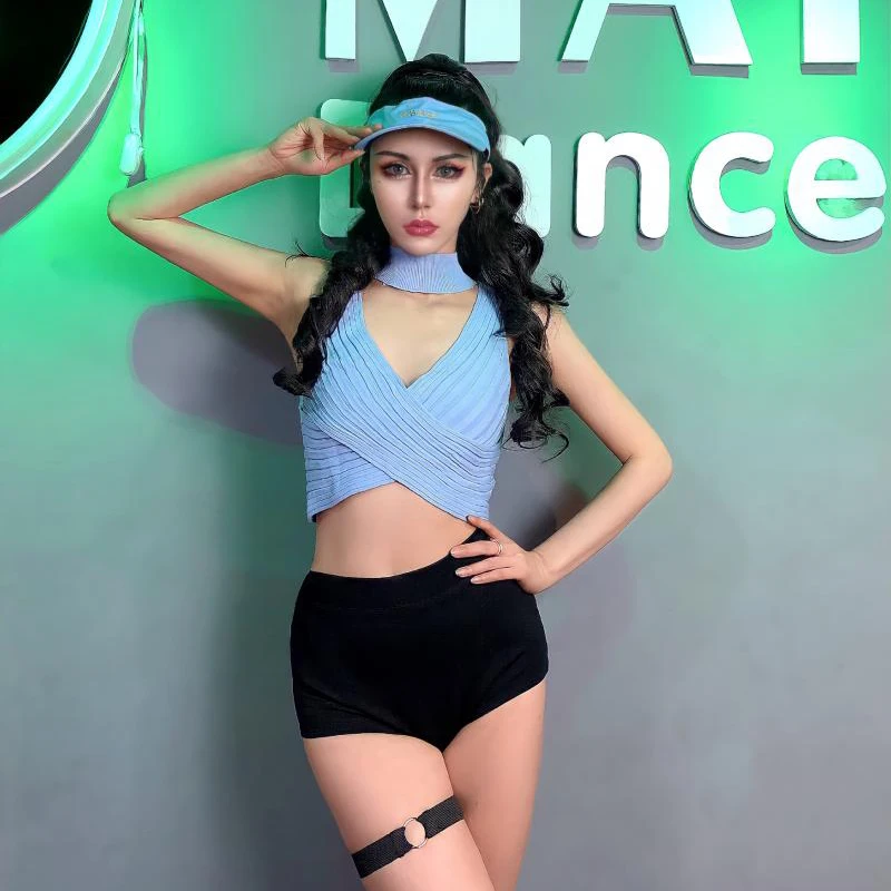 2021 New Bar DS DJ Stage Performance Clothes Girls Dancer Group Jazz Dance Suit Nightclub Female Pole Dancing Costumes DQL5587
2021 New Bar DS DJ Stage Performance Clothes Girls Dancer Group Jazz Dance Suit Nightclub Female Pole Dancing Costumes DQL5587