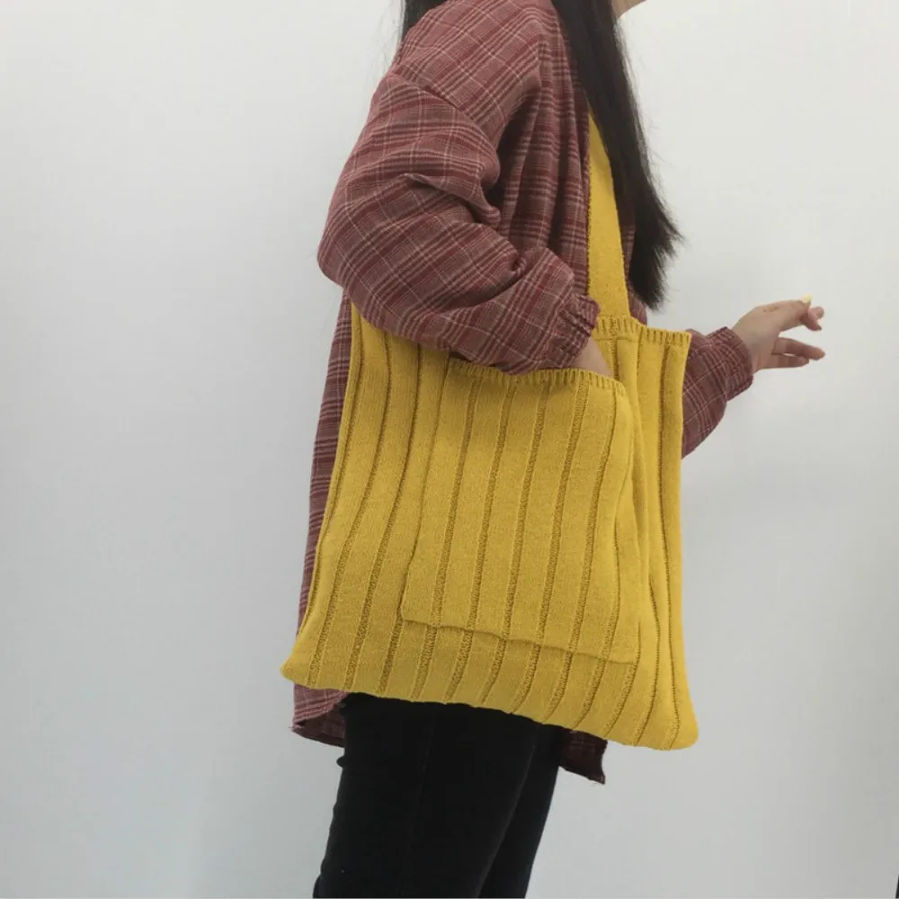 2021 New Japanese Korean Style College Lazy Knitted Wool Female Bag Large Capacity Shoulder Bag Fashion Causal Versatile HandBag
2021 New Japanese Korean Style College Lazy Knitted Wool Female Bag Large Capacity Shoulder Bag Fashion Causal Versatile HandBag