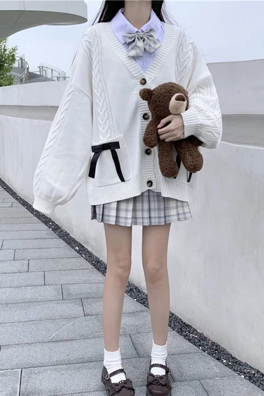 Japanese College Style JK Sweater Women's Autumn Winter Loose Outer Wear Sweater Knitted Cardigan Coat 2020 New school sweater
Japanese College Style JK Sweater Women's Autumn Winter Loose Outer Wear Sweater Knitted Cardigan Coat 2020 New school sweater