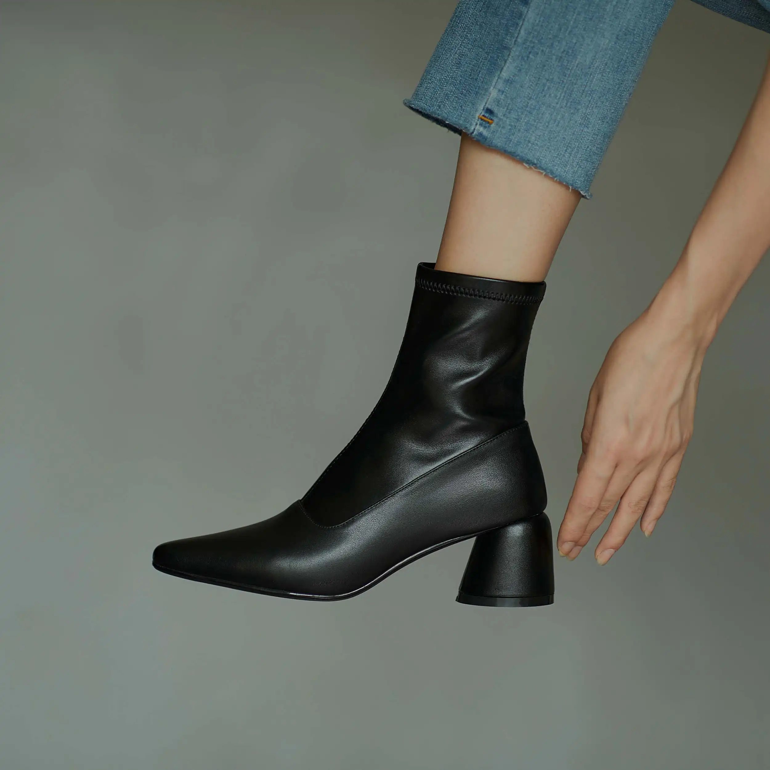 Lanxuryee stretch boots popular sheep suede gorgeous square toe thick high heel zipper beauty lady modern dress ankle boots L42
Lanxuryee stretch boots popular sheep suede gorgeous square toe thick high heel zipper beauty lady modern dress ankle boots L42