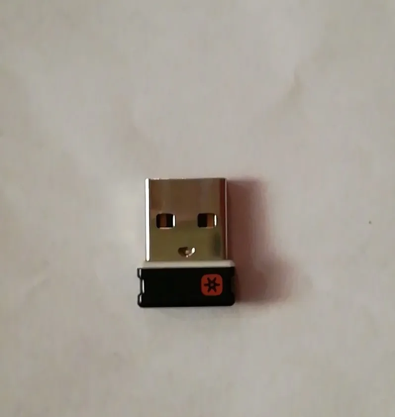 Горячая Распродажа! Унифицирующий приемник подходит для usb-адаптера Logitech M215 M235 M525 M545 M705 M905 M950
Горячая Распродажа! Унифицирующий приемник подходит для usb-адаптера Logitech M215 M235 M525 M545 M705 M905 M950